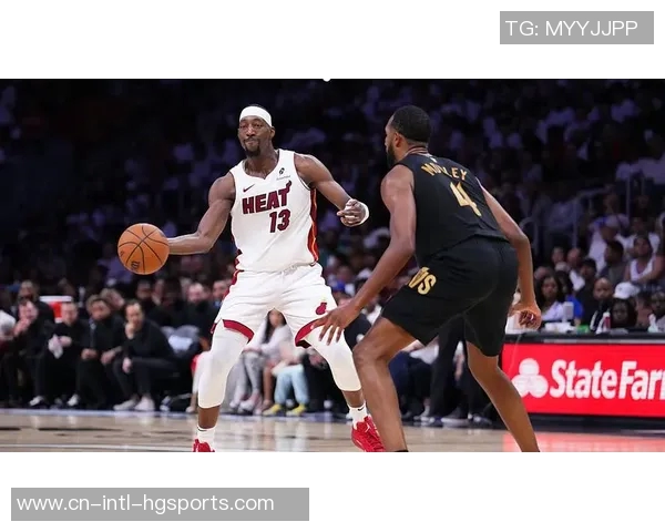 季前赛全败阿德巴约谈新体系适应期与成长挑战